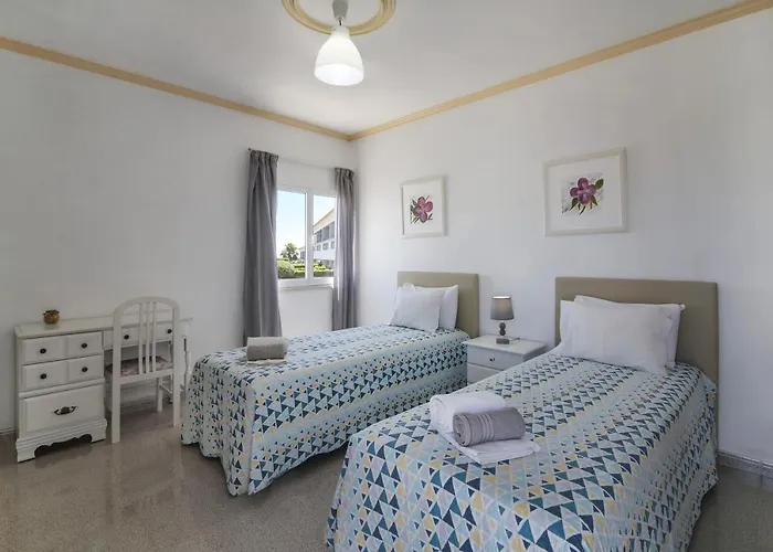 Villa Santo Estevao